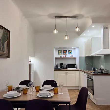 Apartment Residences *