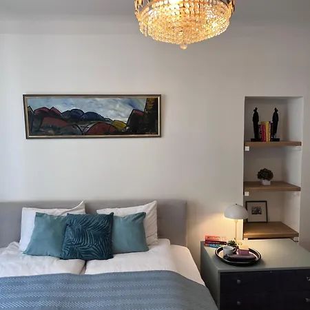 Residences *